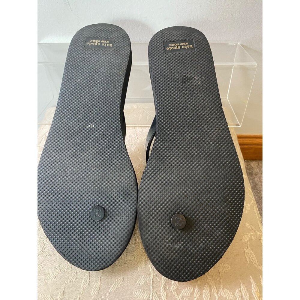 Kate Spade New York Leopard Print Flip Flops Black Straps & Heart Accent Size 11 - Picture 6 of 9